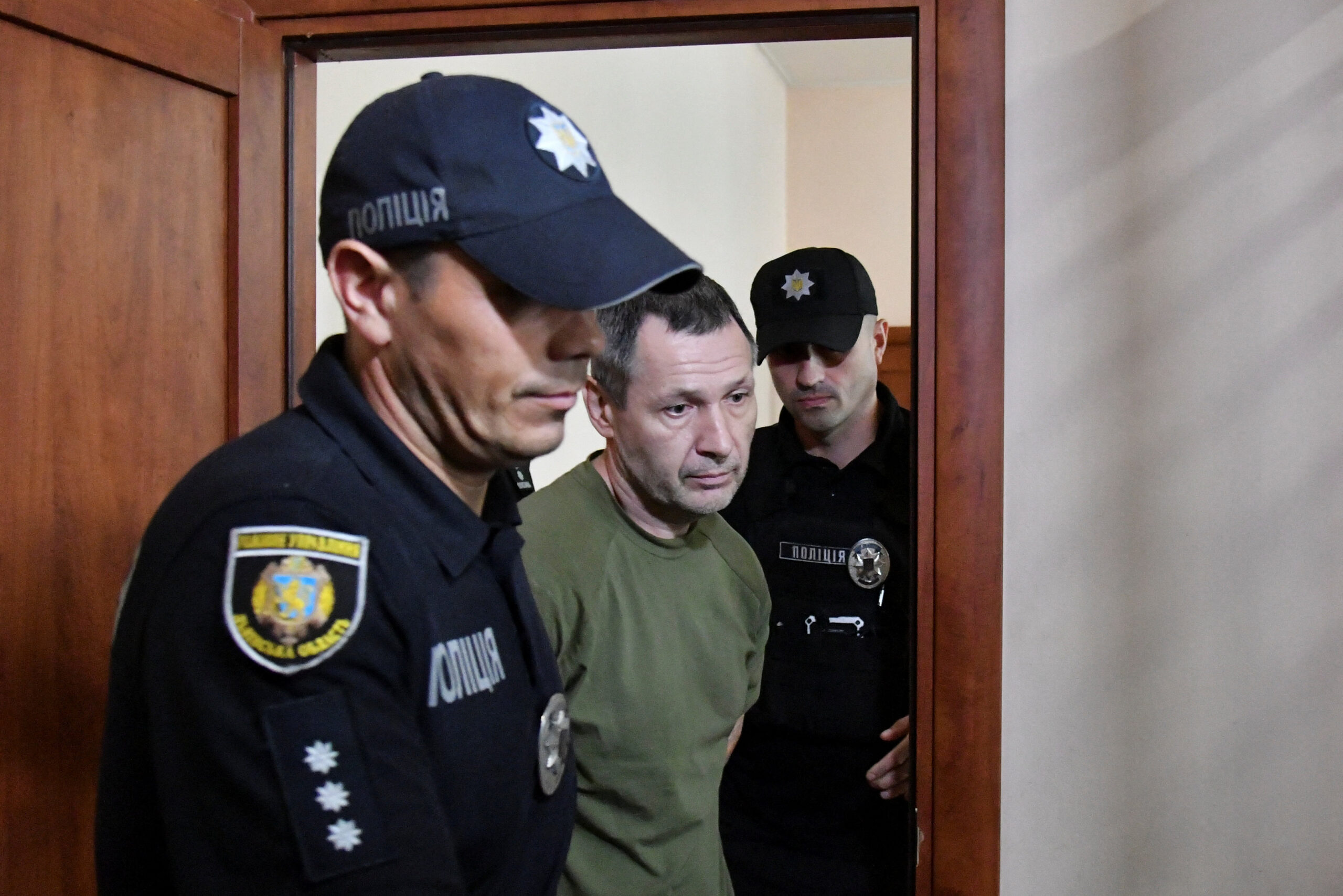 Подозреваемый в убийстве экс-главы Верховной рады Украины Андрея Парубия признал вину