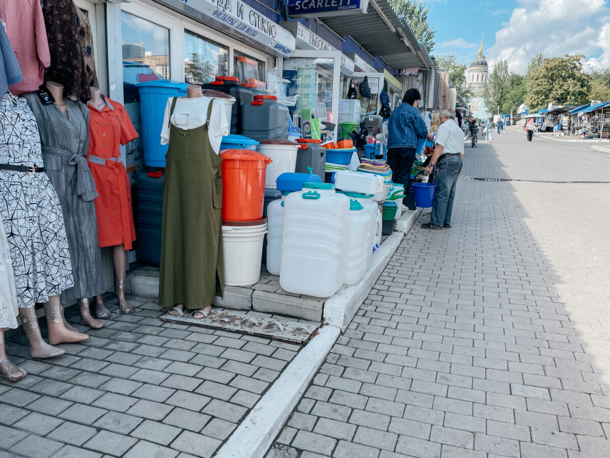 Емкости для воды популярный товар на рынке в Донецке
