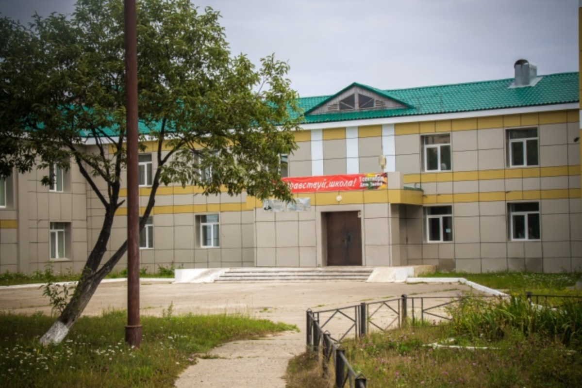 На Сахалине оштрафовали директора школы, в которой ученикам показывали процесс аборта